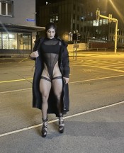 TIFFANY ABAAD FITNESS XXL
