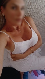 GIA SEXY ESPAÑOLA PARA GOZAR COMO NUNCA EN TU VIDA