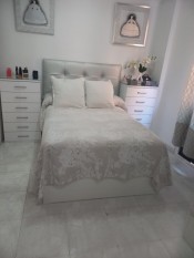 PLAZAS EN PISO PARA CHICAS DE COMPAÑÍA, SCORT