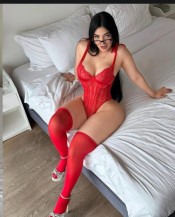 UN ENCANTO DE MUJER ELEGANTE DELICADA