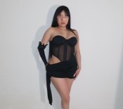 PELINEGRA SEXI Y ELEGANTE EN MADRID