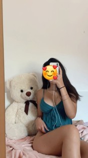 NUEVA EN PONFERRADAVLATINA MUY COMPLETA 641372457