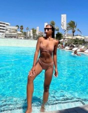 VALERIA, CHISPA Y LUJURIA LIGERA, PASA Y SUBE LA
