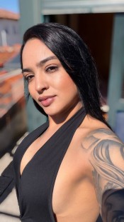 JOVENCITA COLOMBIANA , SOY TU NIñA