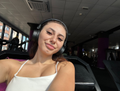 ADRIANA , 22 AñOS , ESPAñOLA , CAñERA , FIESTERA ,