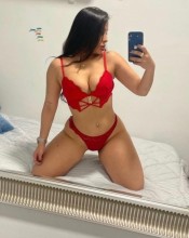 MADURITA MUY FOGOSA CUERPO DE ESCÁNDALO