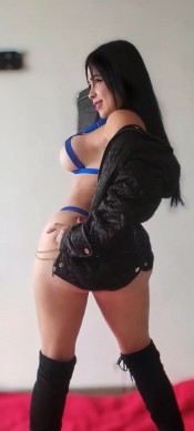PERVERSA FOGOSA CAÑERA LATINA DE CURVAS CACHONDA FIESTERA ÚNICA PARA TI