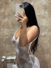 COLOMBIANA CACHONDA RECIéN LLEGADA A GIJON