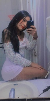 ACTIVA, POLLONA, CAñERA, LECHERA, MORBOSA, CACHONDA, CALIENTE Y GUAPA