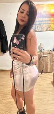 GABY BELLA Y ENCANTADORA COLOMBIANA 24HS