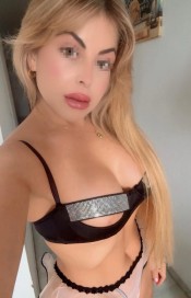 MELODY ESPAÑOLA ELEGANCIA, ENCANTO Y UNA COMPAÑÍA QUE TE SORPRENDERÁ