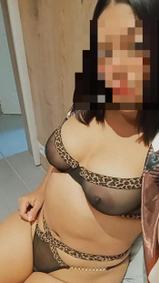 GUAPA VENEZOLANA VEN Y DISFRUTEMOS JUNTOS