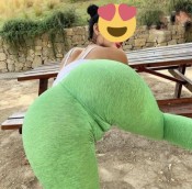 ESPAñOLA CANARIA JOVENCITA MORENITA CON CUERPAZO Y SUPER MORBOSA