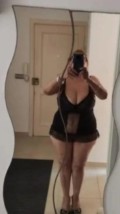 MADURITA MEGA TETONA XXL