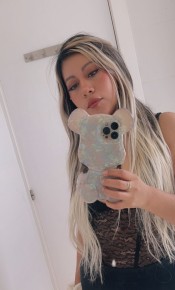 ANGéLICA  LATINA SEXY FIESTERA