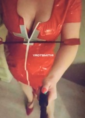 NICOLETA MADURA CALIENTE. 1 RAYA INVITO YO