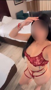 CRISTAL  MUÑEQUITA SENSUAL EN TORREMOLINOS