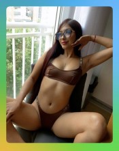 **DISPONIBLE AHORA**, SOY LA CHICA QUE BUSCAS, NOS VAMOS A DIVERTIR
