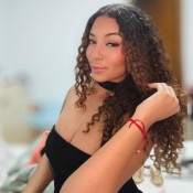 KARLA LATINA, ESPERANDO POR UN TRAVIESO