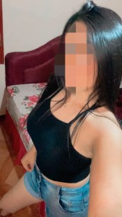 JOVENCITA COMPLACIENTE