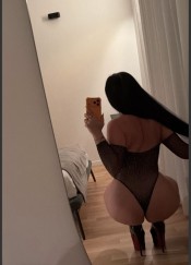 ZOE – ESCORT PAWG CHUBBY EN MARBELLA| 25 AñOS