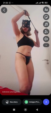 TU REINA LLEGó POR UN CORTO TIEMPO.