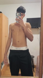 MARCO MASAJISTA DEL MORBO Y DEL VICIO. CHICOS