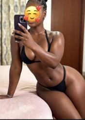CAMILA LA MÁS CALIENTE