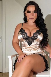 CALIENTE MORBOSA KARINA