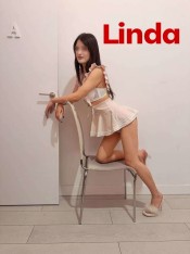 ASIÁTICAS JÓVENES Y MUY GUAPAS EN USERA 24H