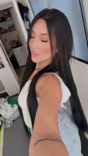 SOY LAUREN UNA CHICA SEDUCTORA Y EXPERTA EN PLACER