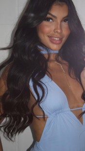 COLOMBIANA DE LUJO CALIENTE Y EXPLOSIVA
