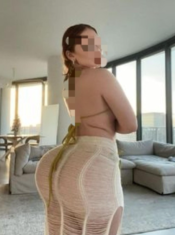 DELICIOSA LUJURIOSA IMPLICADA CACHONDA COMPLACIENTE