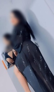 LINDA LATINA DE CURVAS NATURALES MUY EXTROVERTIDA