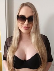 GUAPA CARIñOSA RUSA INDEPENDIENTE