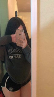 JOVENCITA RECIÉN LLEGADA A PONFERRADA