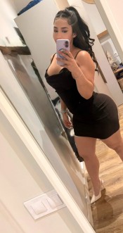 NUEVA EN ELDA CHICA GUARRA Y CACHONDA