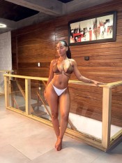 NATHALIA 635061871 LATINA FOGOSA  EN ZARAGOZA
