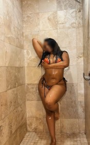 MULATA DULCE Y SEDUCTORA