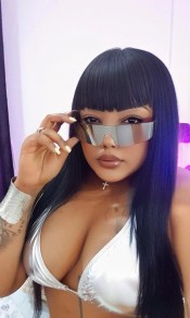 MULATA CUBANA TRAGONA ,FIESTERA Y CACHONDA NUEVA EN LA CIUDAD