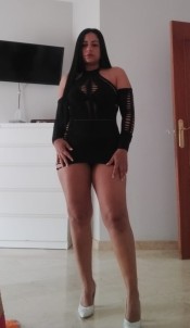 LAURA ENCANTADORA  NOVEDAD 24HS