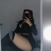 DIVORCIADA CALIENTE MUY VICIOSA EN VECINDARIO
