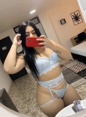 BESUCONA MAMADORA  CHUPONA COMPLETA EN TODO