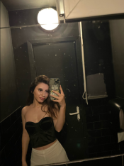 EVA , ESPAñOLA , 21 AñOS , FOTOS REALES