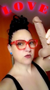 DIVORCIADA CALIENTE MUY VICIOSA EN VECINDARIO
