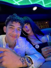 PAREJA DE NIÑATOS FIESTEROS Y DOMINANTES