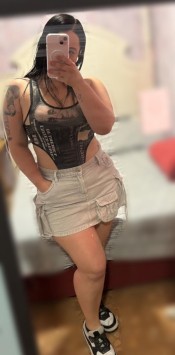 LINDA JOVEN  IMáGENES REALES 24 HORAS