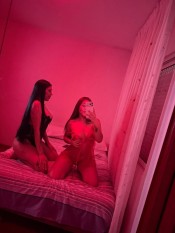 CHICA ARDIENTE Y MUY TRAVIESA