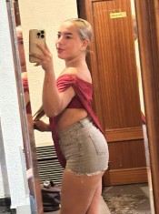 PARIS BELLA Y SENSUAL