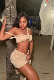 IRINA MUJER EXOTICA Y ELEGANTE PERFECTA PARA MOMENTOS UNICOS